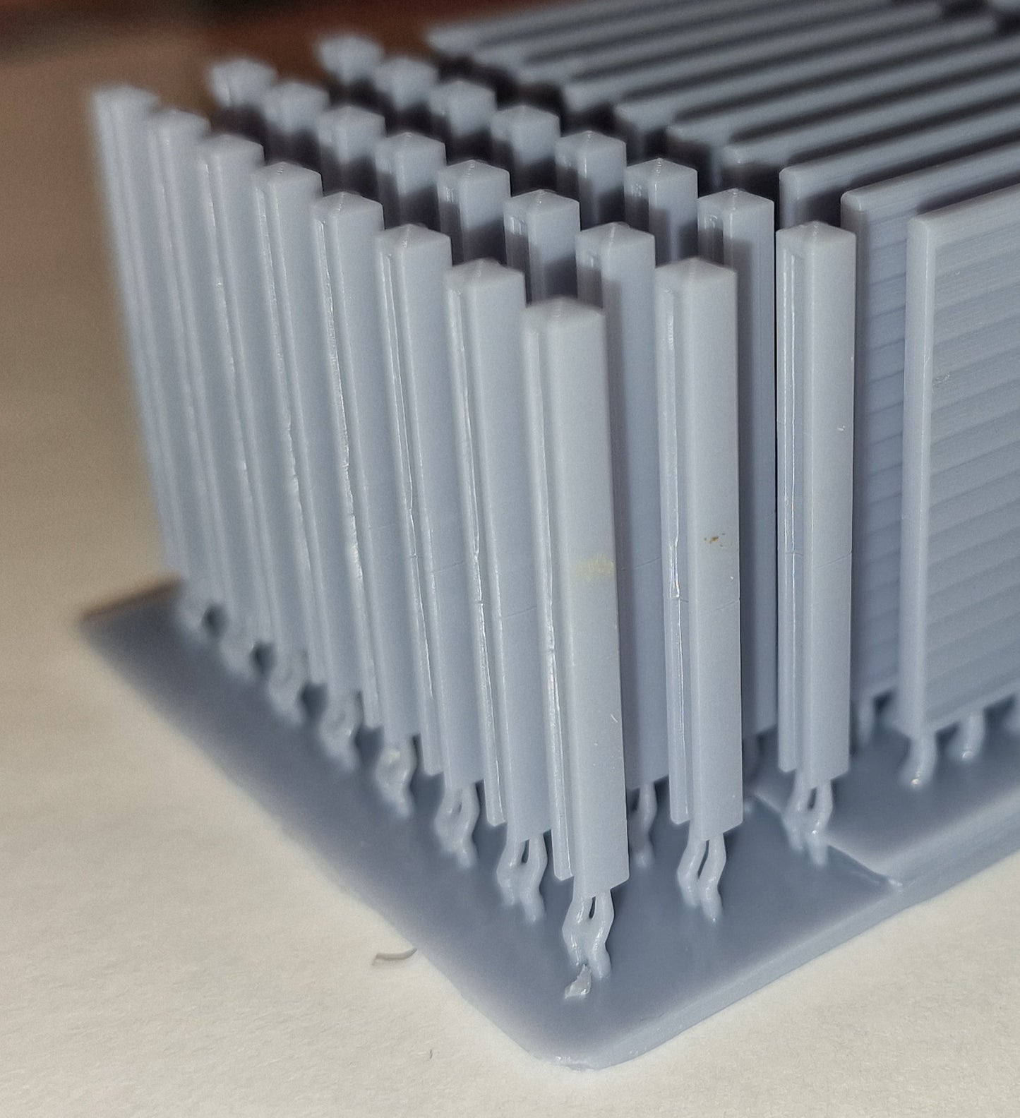 OO Gauge Fence Panels Posts Unpainted