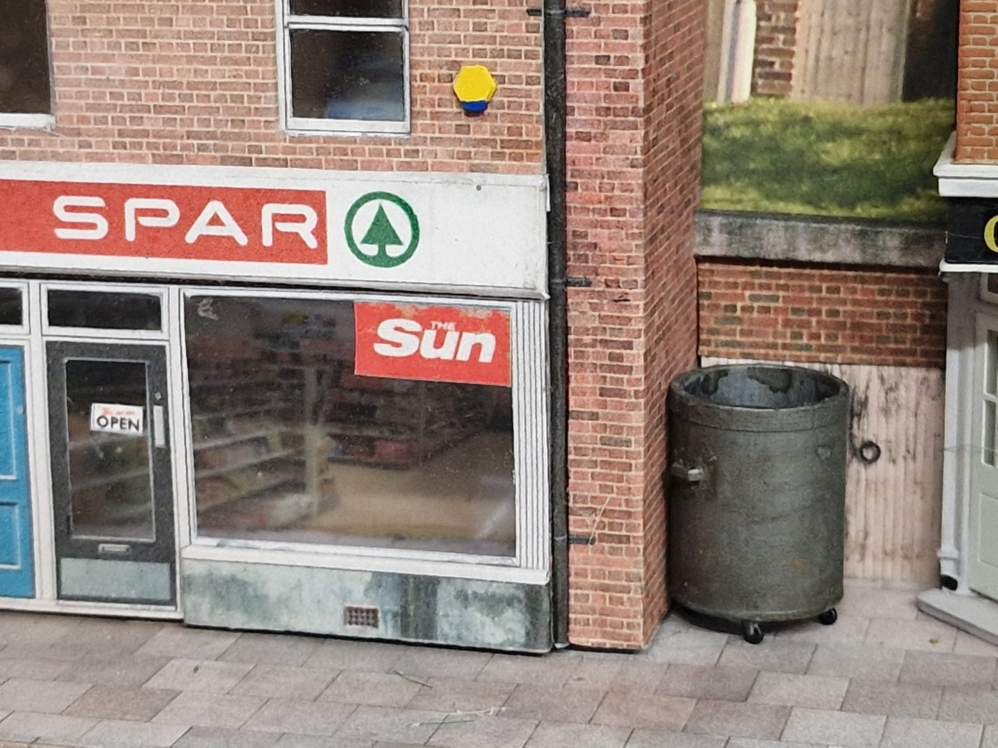 OO gauge Galvanised Industrial Round Bins