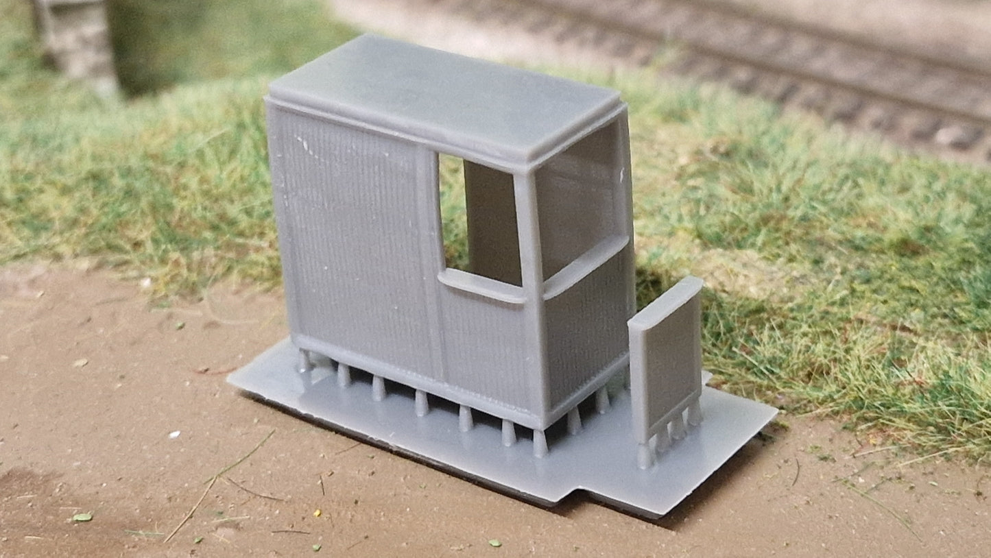 N  gauge wooden ticket collectors booth (Copy) (Copy)