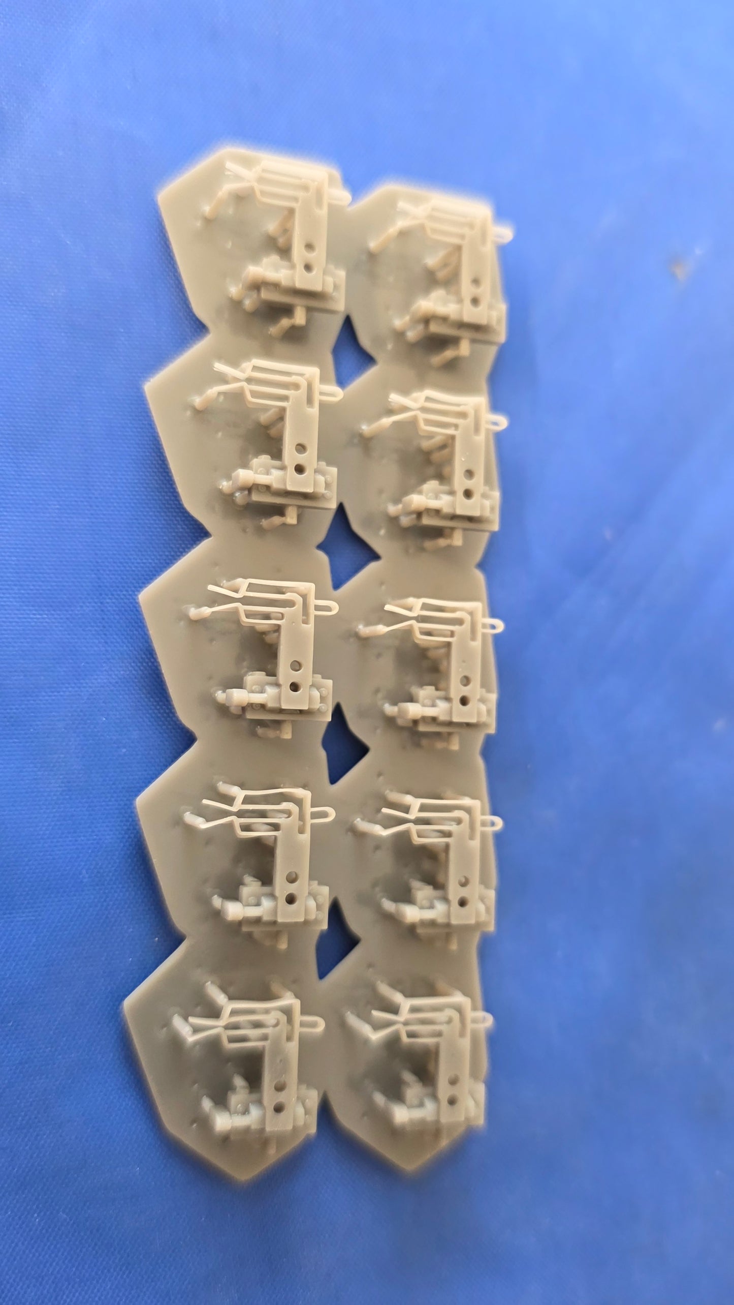 OO Gauge Tablet Catcher system 3d printed