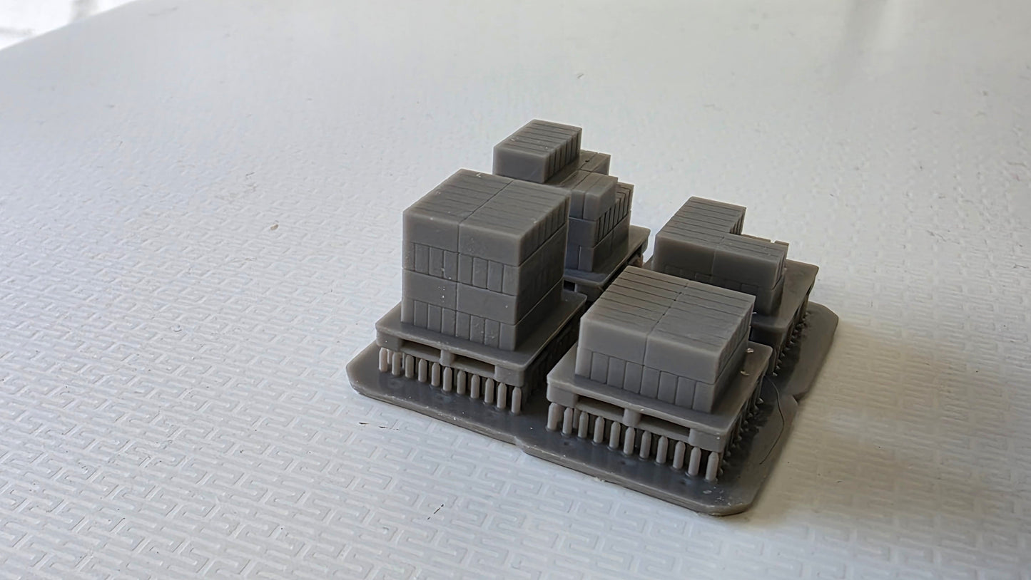 oo gauge breeze blocks on pallets